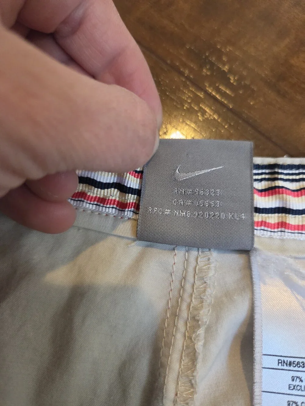 Nike Youth 12-14 Beige Drawstring Cropped Pants